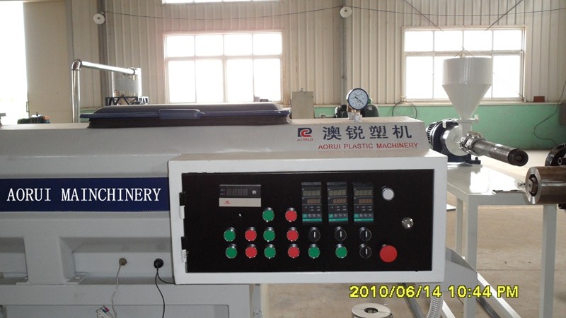 PVC Sprial Plastic Pipe Extrusion Line , Double Screw PVC Sprial Pipe Making Machine