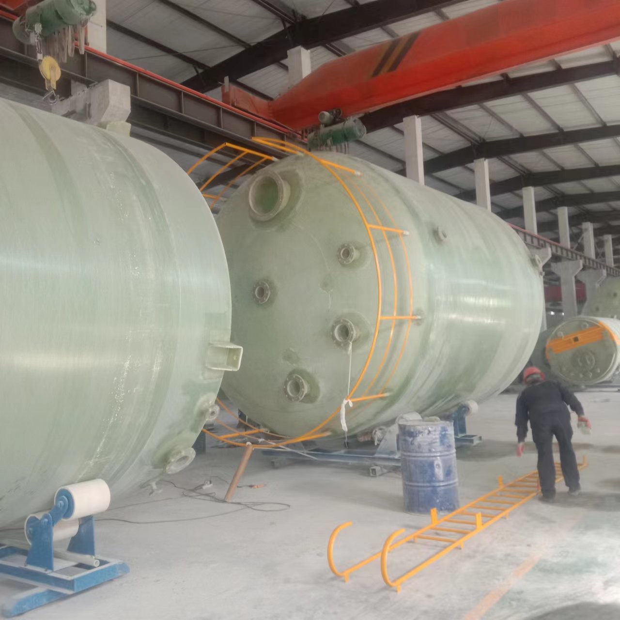 3600mm FRP Cylindrical Storage Tank Chemical Resistance Water Reservoir