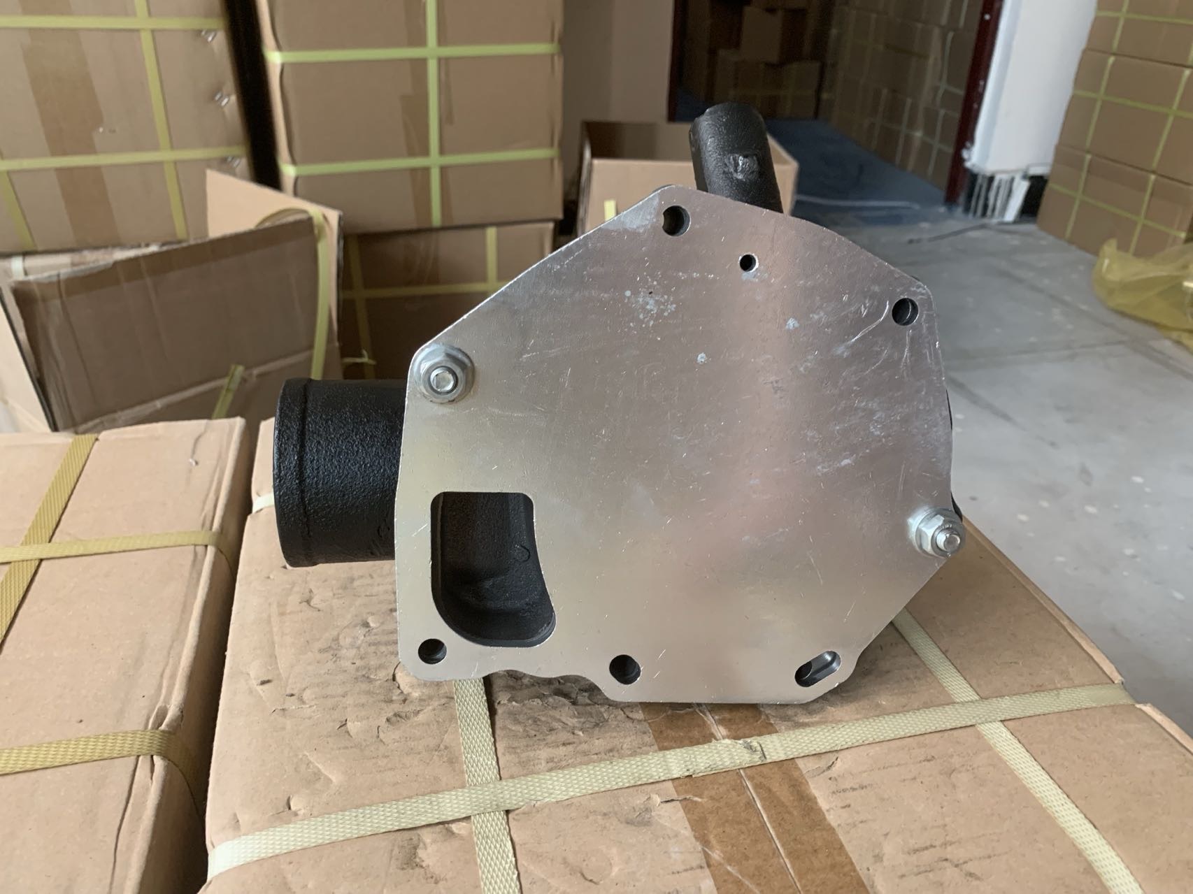 Genuine Specifications Mitsubishi 6D16 Water Pump 6D14 Durability​