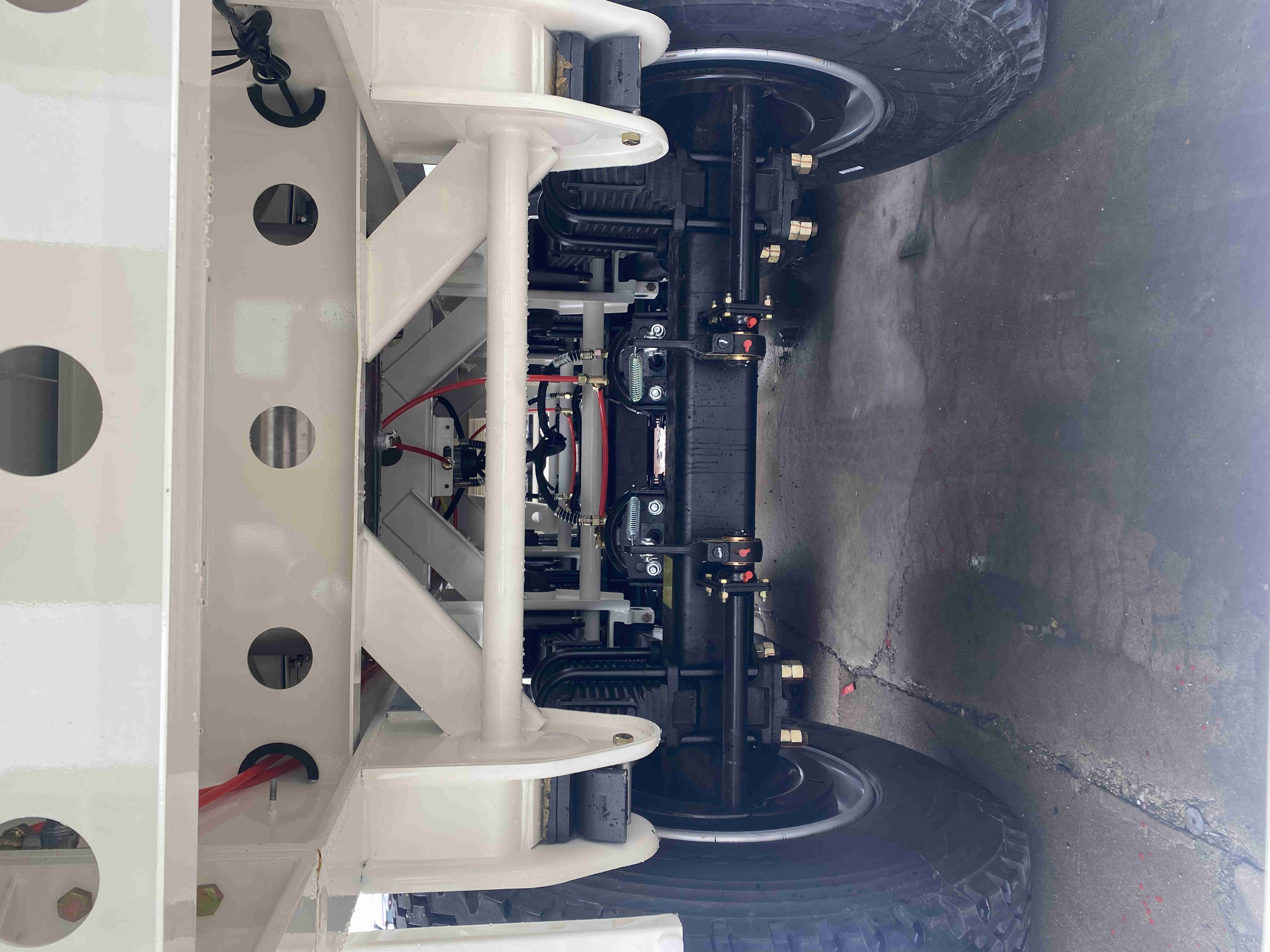 Brand new flatbed semi trailer 70ton 3 4 axles pan trailer Container Semi truck trailer 40ft 12metre for sale
