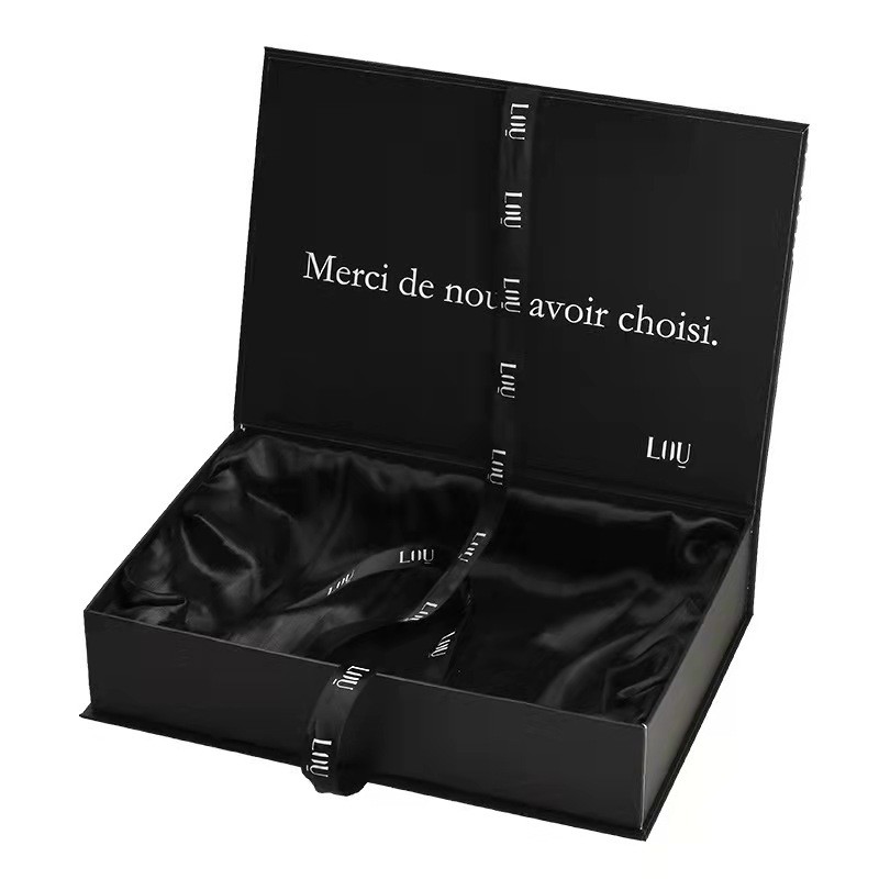 Matte Laminated Wig Cosmetic Makeup Box with Ribbon Satin Lined Luxury Magnetic Flip Cardboard Packaging Box