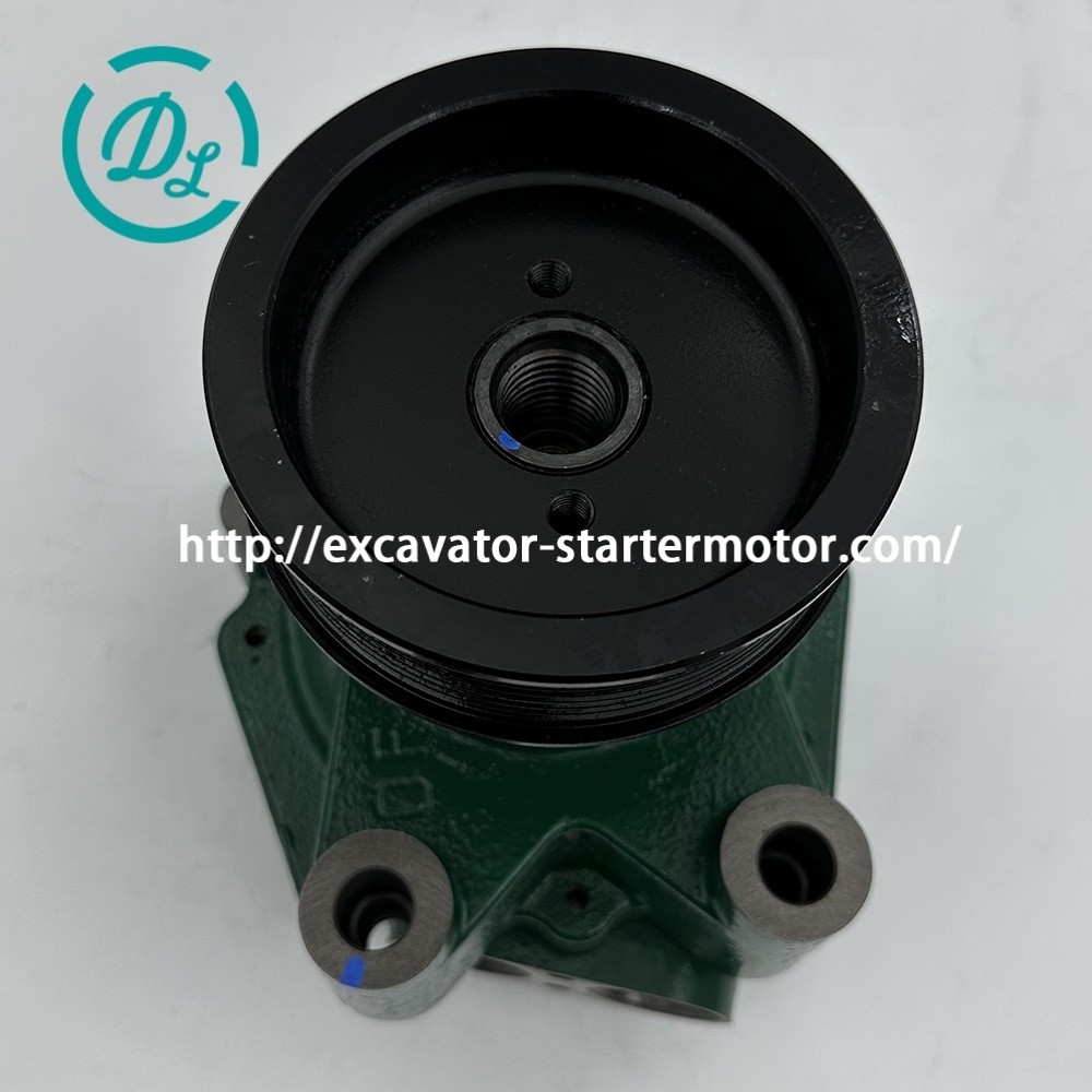 11031121 3830046 TWD1240VE Water Pump 11030741 Excavator Engine Part
