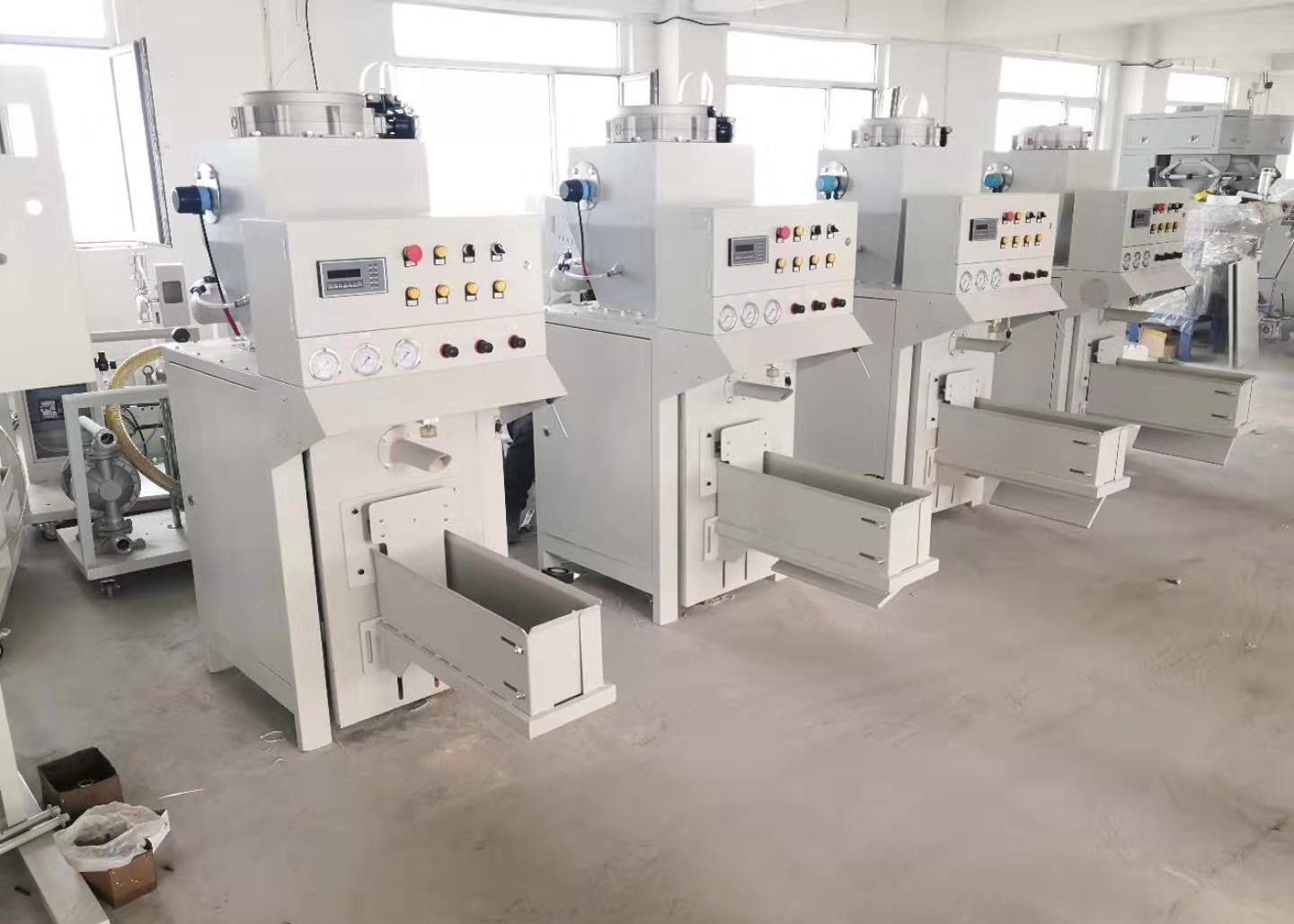 Valve Bag 20kg 25kg Bag Filling Machine , Dry Mortar Packer Machine Easy Maintenance