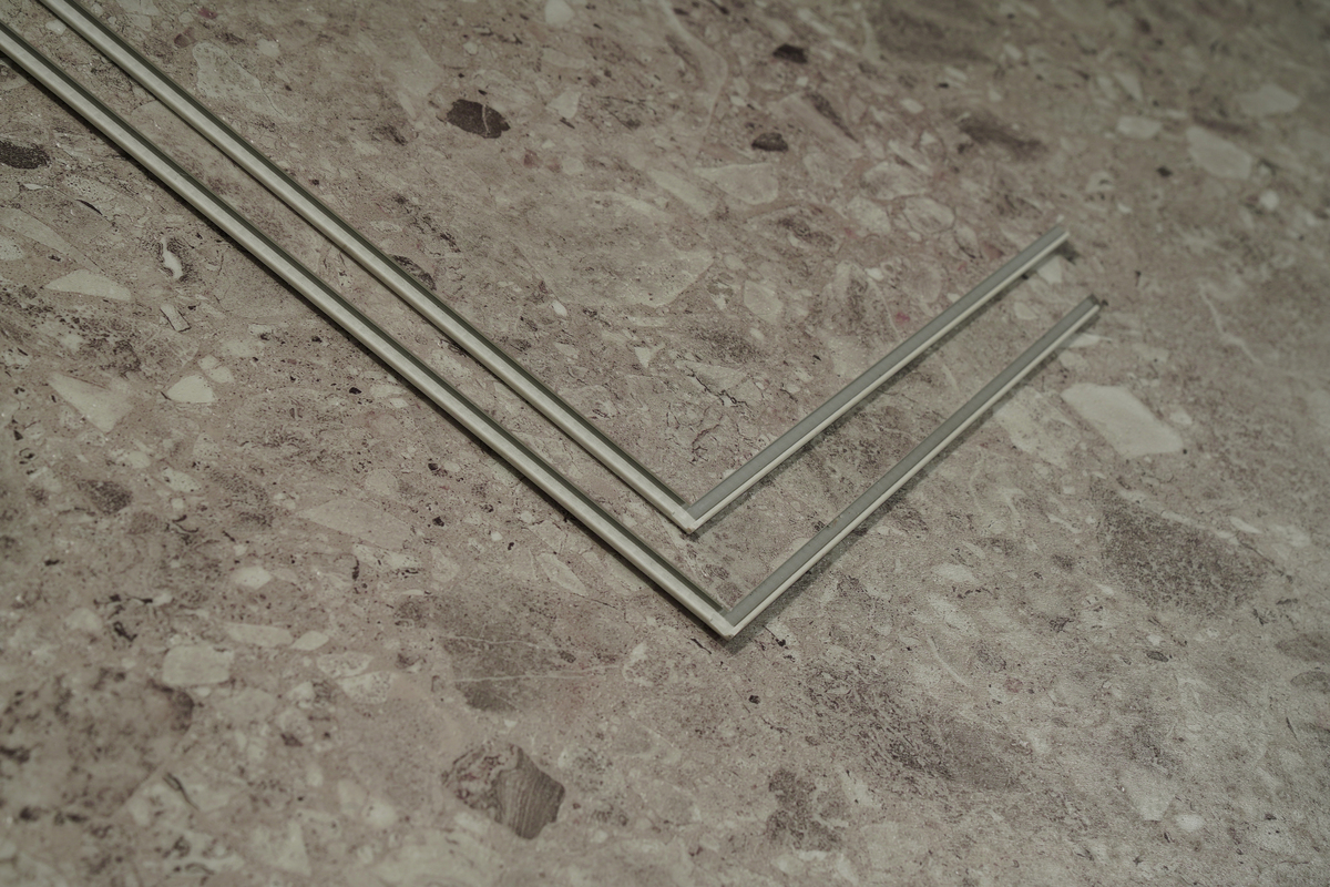 Indoor Vinyl Flooring Tiles SPC Click Flooring with Marble Design Plastic Laminate