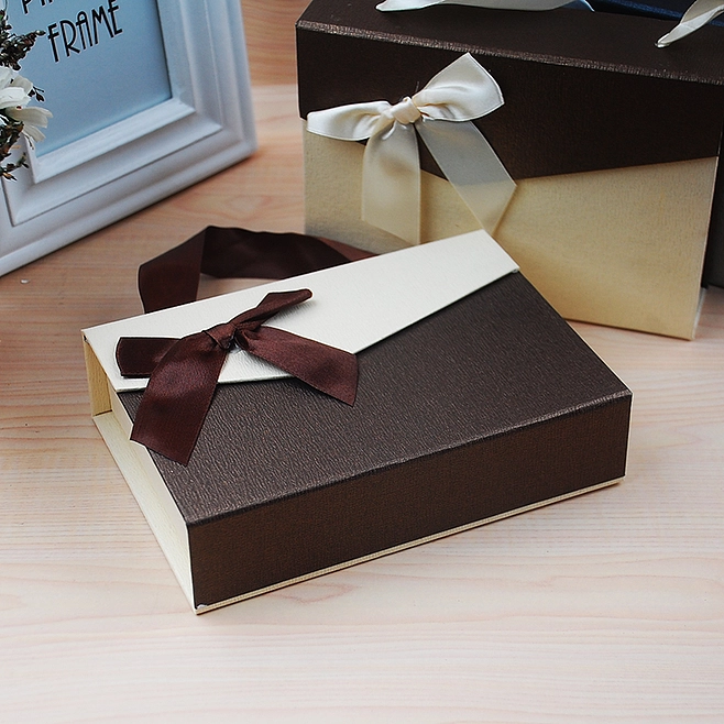 Gold Hot Stamping Logo Rectangle Candy Drawer Wedding Favor Box for Chocolate Display