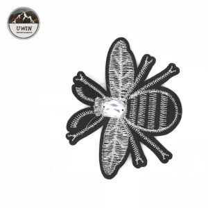 Classical Sequined Bee Iron On Patch , 8 * 6.5CM Size Animal Patches For Clothes