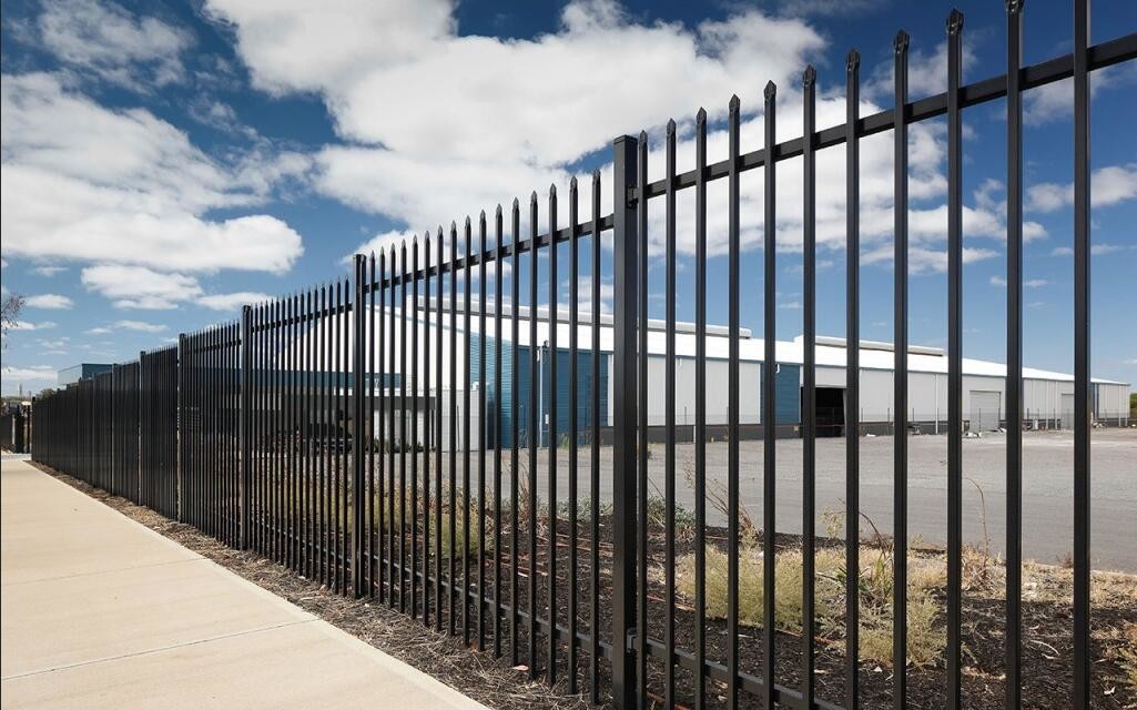 Tubular Steel Garrison Fence Flat Top Design 25MM upright picket 25mm*1.2mm 1.5m*2.45m rails 2 x40mm*1.6mm wall thick