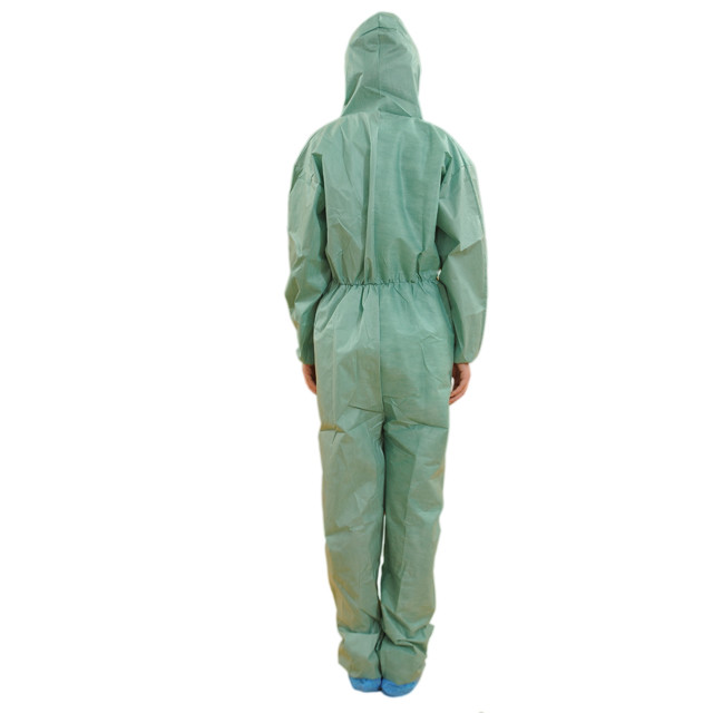 Soft Single Use Non Woven Coverall With Hood Anti Dust / Paint S-3XL Size