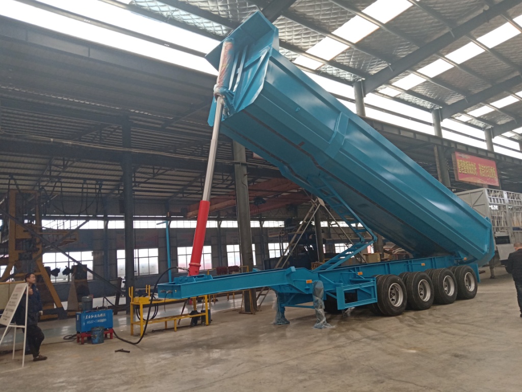 2 3 4 axles Aotong Semi-Trailer for Mineral Stone Sand Coal Gravel Clinker Transport