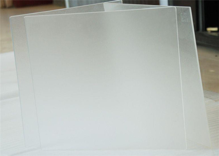 Heat Absorbing Tempered Solar Glass 3.2mm / 4 mm Thickness With High Solar Transmittance