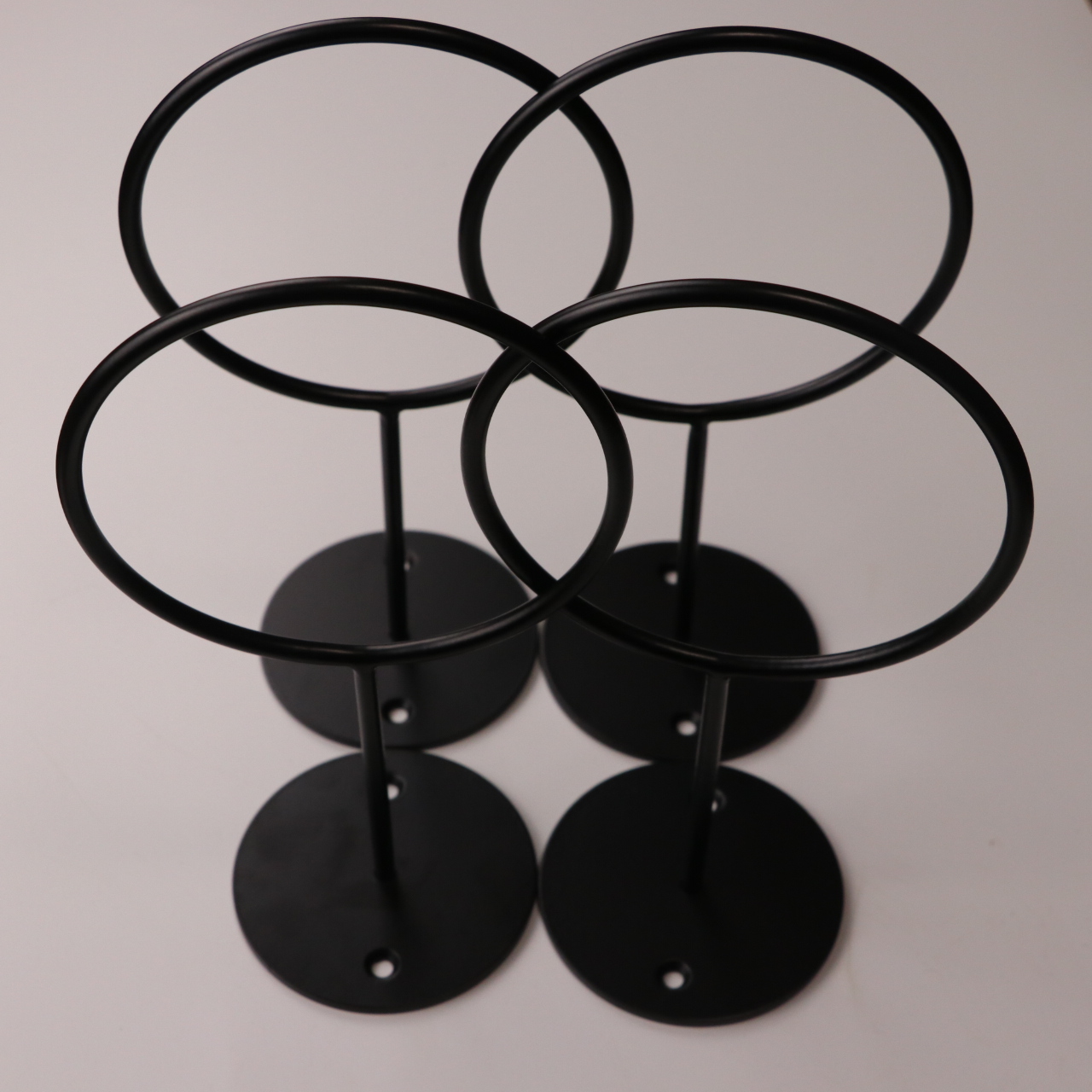 Universal Space-Saving Ball Rack High Carbon Steel Stamping Process Durable Material