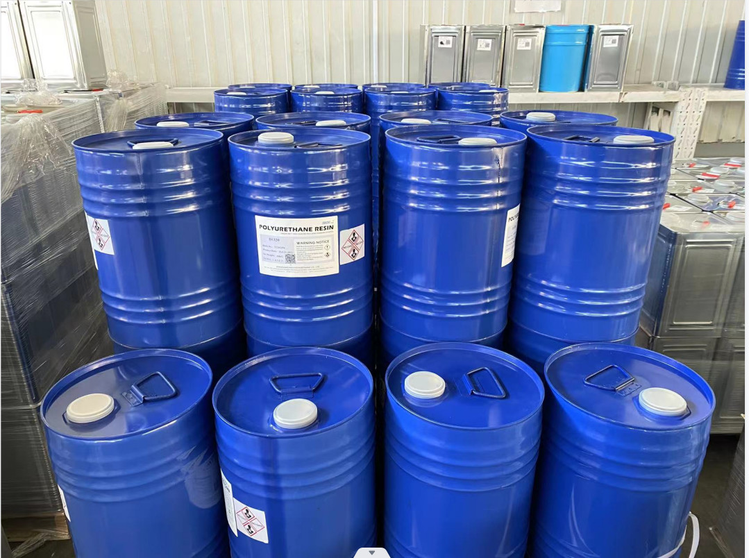  TDI Series PU Prepolymer Polyester Polyols For Polyurethanes Manufactures
