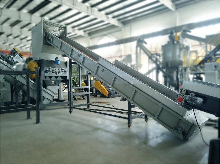 OEM Plastic Waste Recycling Plant PP PE Film Ldpe Washing Plant Crusher Line