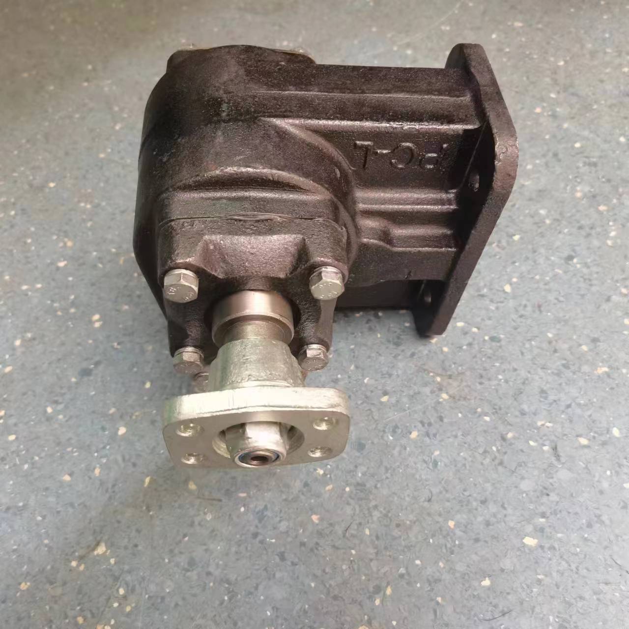 Purpose Replace/Repair Shacman 12JSDX240TA 12JSD200T Truck 12-Speed Gearbox Assembly