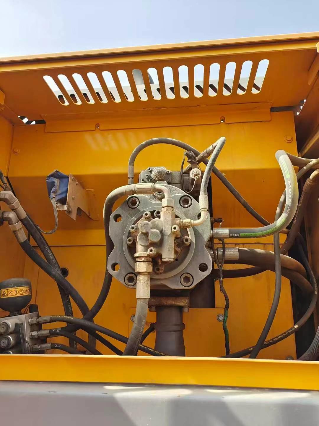 Used 2014 XCMG XE370 Excavator Well-Maintained Construction Mining Earthmoving