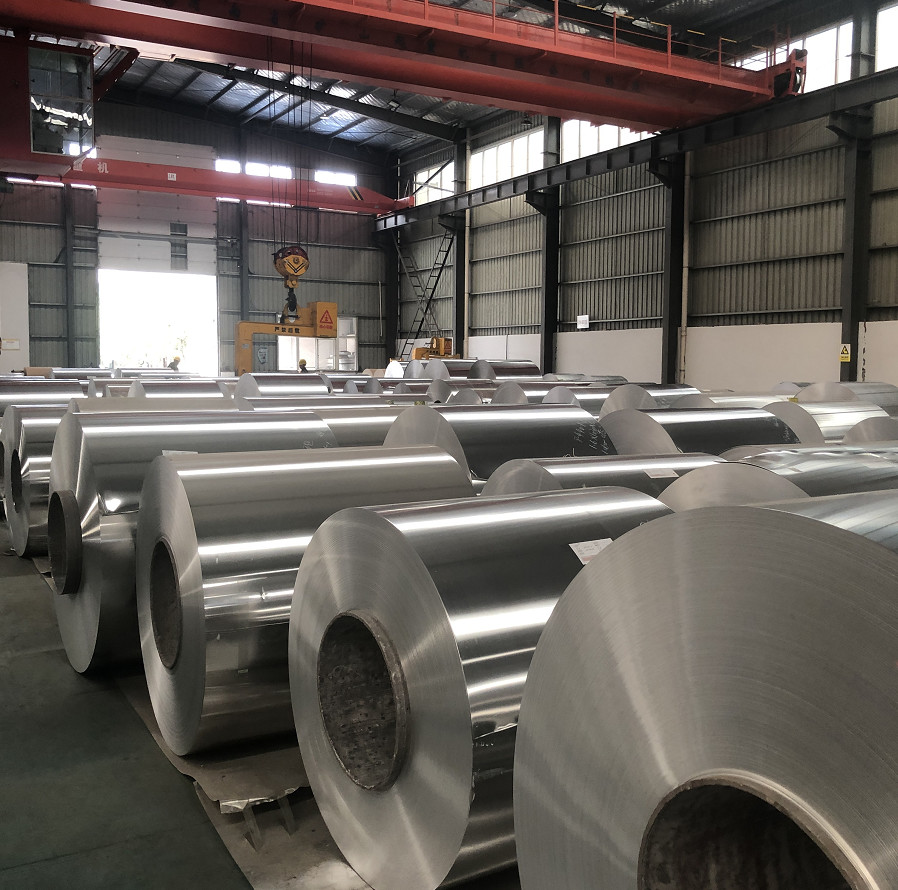 Manufacturers straight hot rolling 3003 kitchen utensils painted aluminum roll quality is good