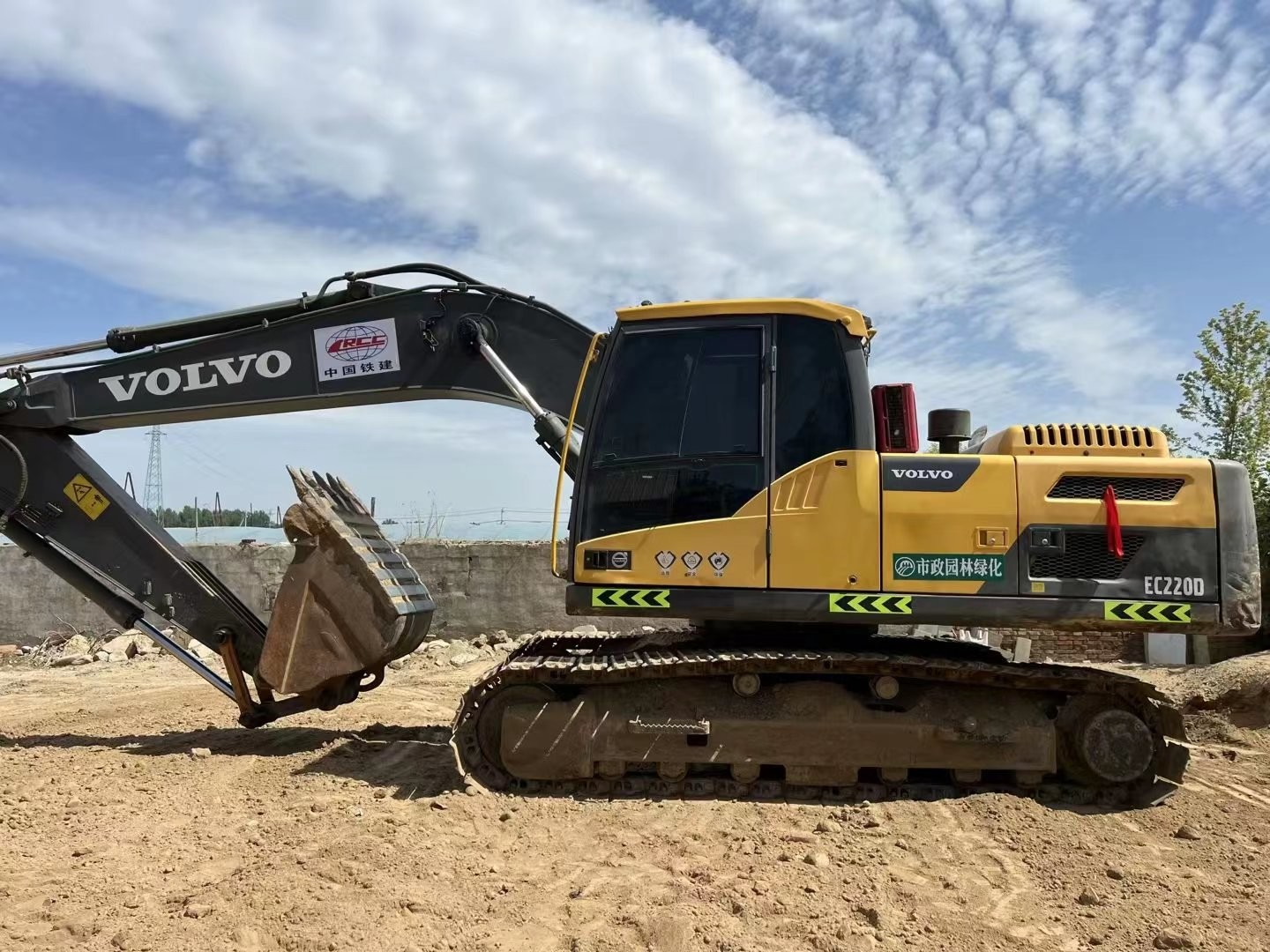 2014 Volvo Ec220d Excavator Crawler Excavator Used 24.4t Weight