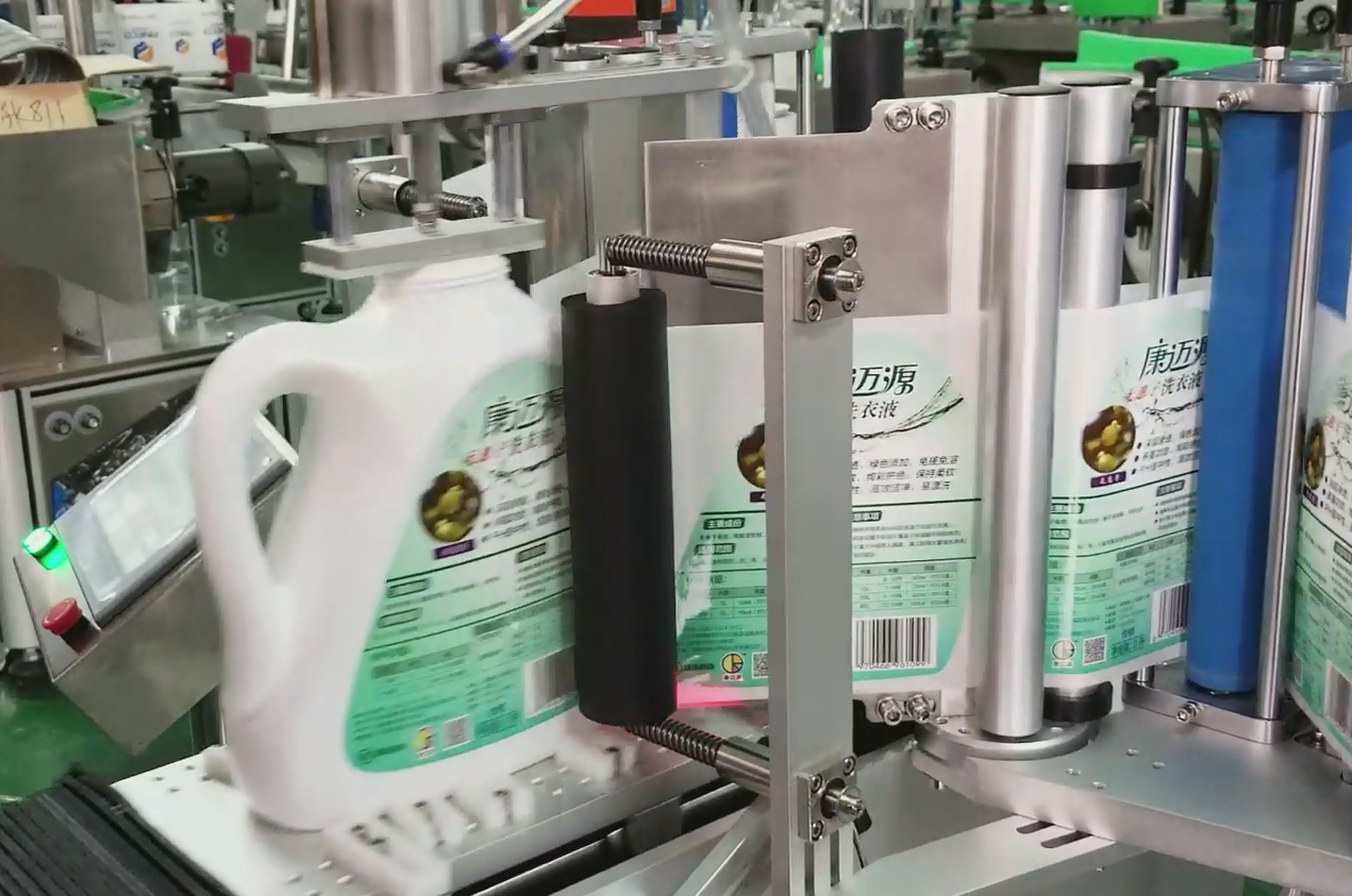 Flat Surface Bottle Sticker Label Applicator with High Precision and Tolerance ±0.5mm