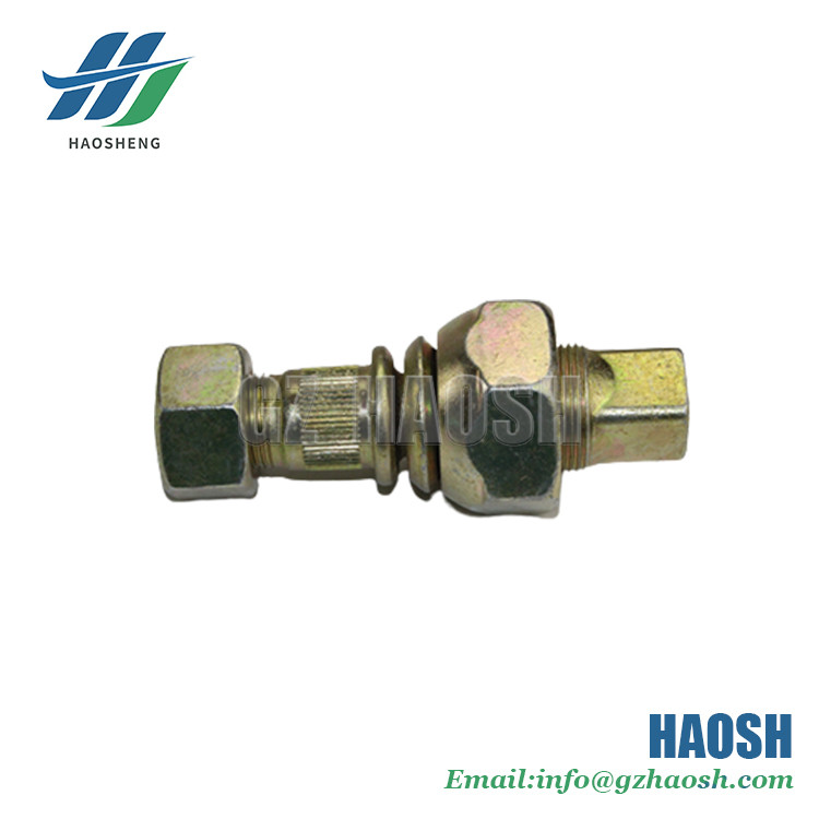 Yello or Silver Front Axle Wheel Pin For Isuzu NKR55 2.75 600P 8-94383437-1 8-94383437-0 8943834371 8943834370