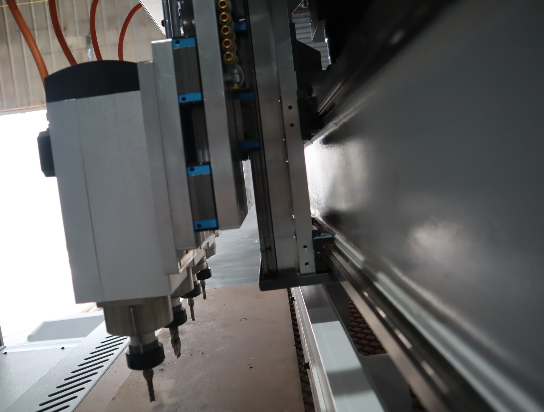Computer Controlled Wood CNC Router Machine Table 5x10 Cabinet Wardrobe Making