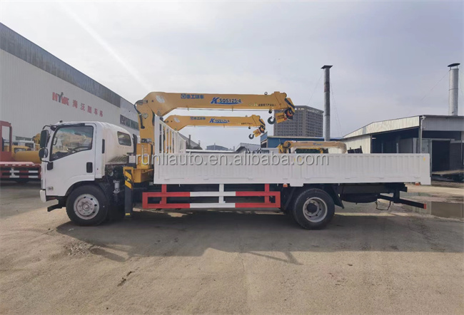 Factory Quality Mini Small Cargo Truck 1ton Truck Mounted Crane