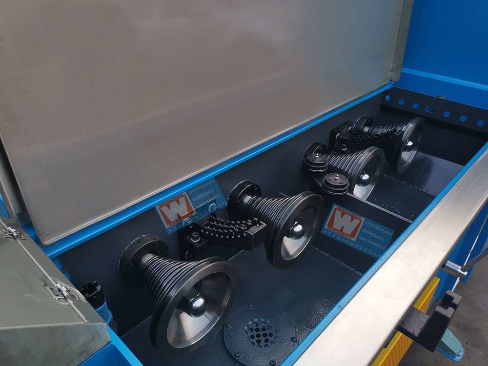 50/60Hz Medium Fine Wire Drawing Machine Automatic 1600m/Min
