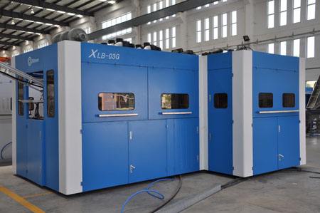 Plastic Bottle 1.8KW Carbonated Drink Filling Machine Electric Driven