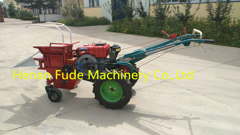 Small corn harvester,maize harvester