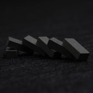 20*4.0/3.5*8mm Hot Sinter Diamond Cutting Segment for Marble and Limestone