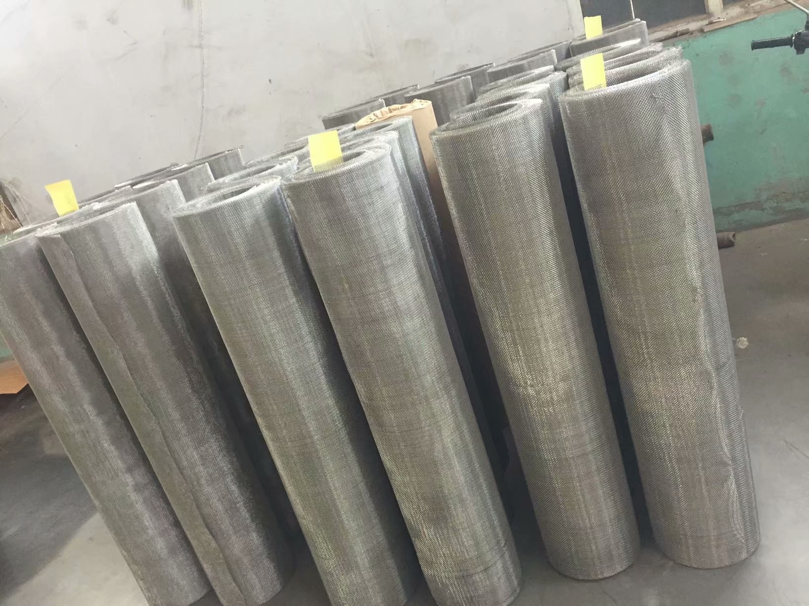Plain Weave Stainless Steel Wire Mesh Corrosion Resistance 20 50 70 Micron Long Using Life