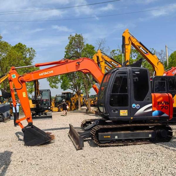 Original 0.33m3 Bucket Capacity Compact Used Excavator HItachi ZX70 Crawl