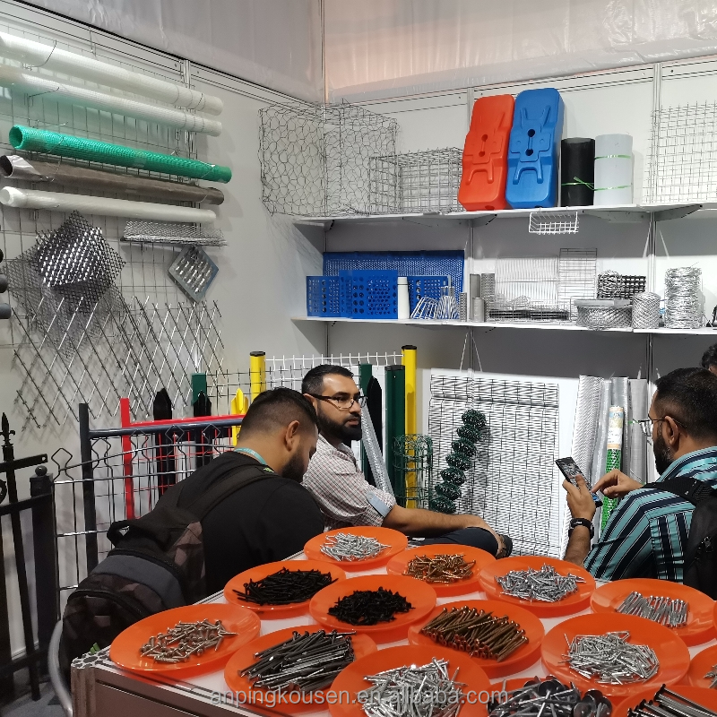 Galvanized Iron Wire Welding Pattern PVC Coated Gabion Basket for Flood Control Mesh