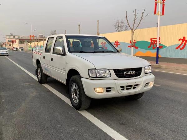 Second Hand Isuzu Trucks 4×4 Driver Mode Diesel Engine EURO III Emission 5 Seats