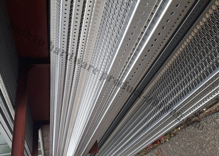 8 Diamond Aluminum Safety Grating Stair Treads With Customer Specified Length