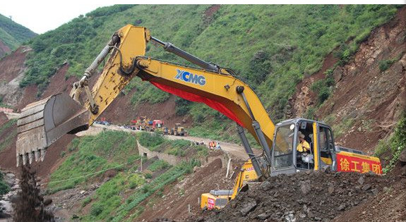 Automatic Preheating System Mini Wheel Excavator 15tons Low Emission