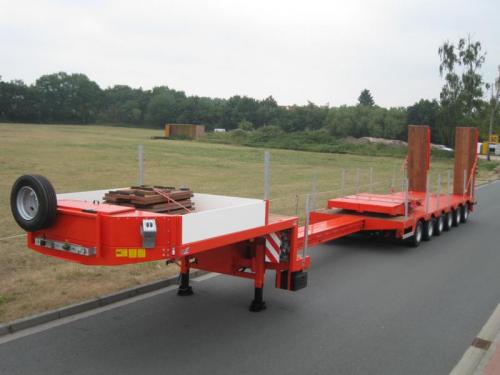 4 Axle Extendable Low Bed Trailer with 90 /50 King Pin and Heavy Duty Landing Gear