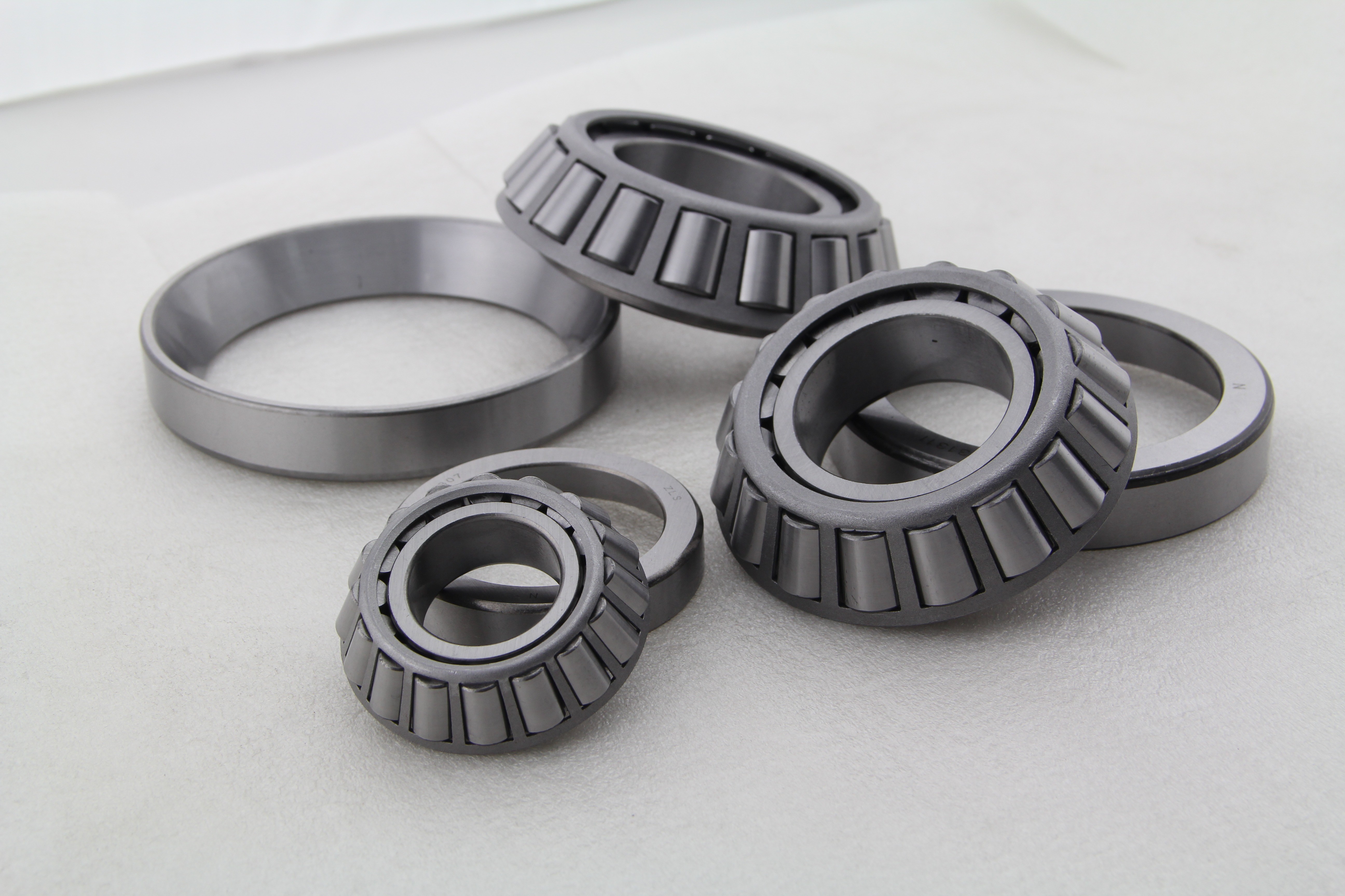 Japan Single Row Tapered Roller Bearing / NSK HR30311DJ Steel Roller Bearings For Engines