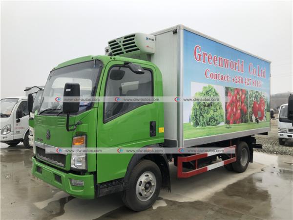 Sinotruk HOWO 5 Tons Refrigerated Truck Vegetable Ice Cream Transport Freezer
