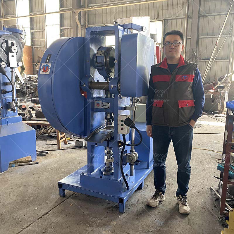 2024 Full Automatic Bath Bomb Salt Press Making Machine with Different Shapes in Russia