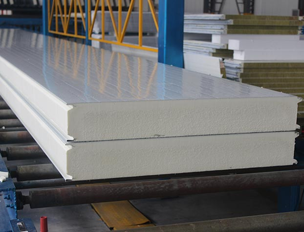IBR Chromadeck Thermal Insulation Panels PPGL AZ150 Polar White Cold Room Panels