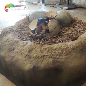 High Simulation Jurassic Park Dinosaur Egg Hatches In Museum Customization