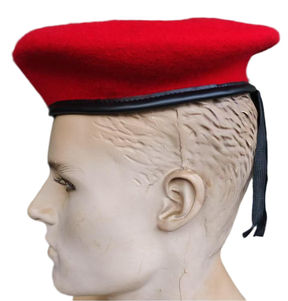 Regimental Red Beret – Official-Style Uniform Accessory