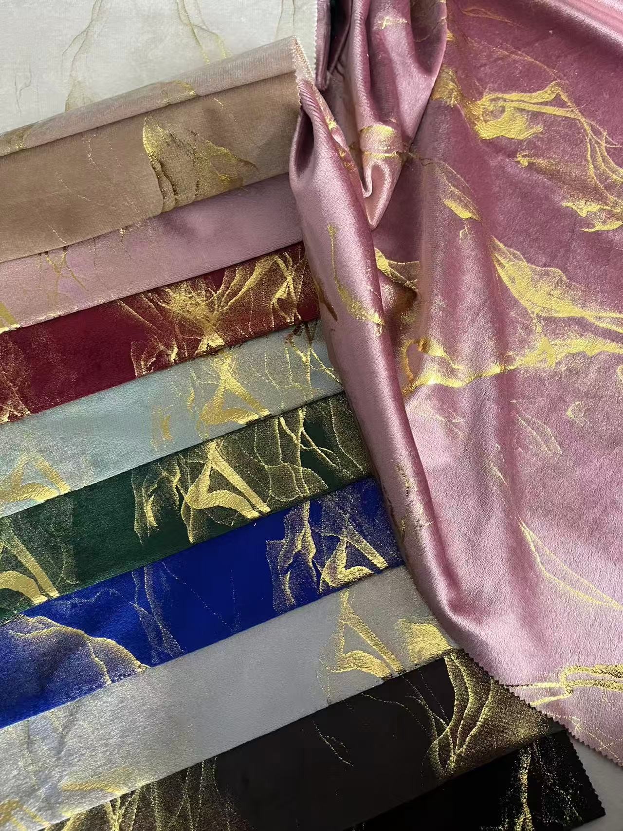 Luxury Velvet Curtain Fabric 100% Polyester Knitted Gold Foil Bronzing