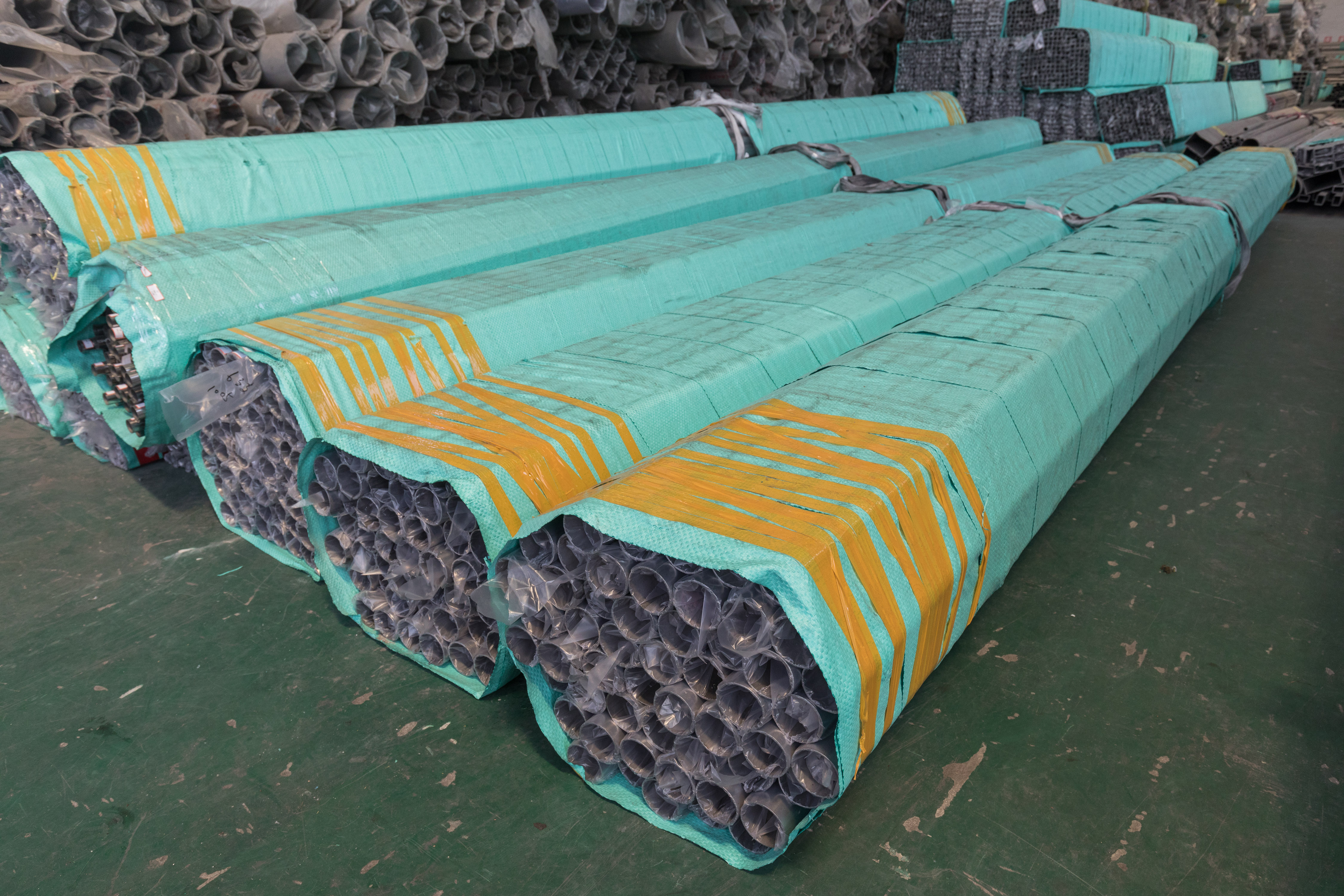 JIS Standard 316 Stainless Steel Tube Custom Seamless Pipe SS 304