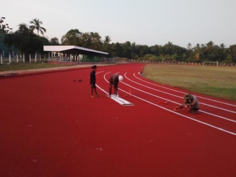 Low Maintenance Rubber Athletic Running Tracks For Fitness Centers