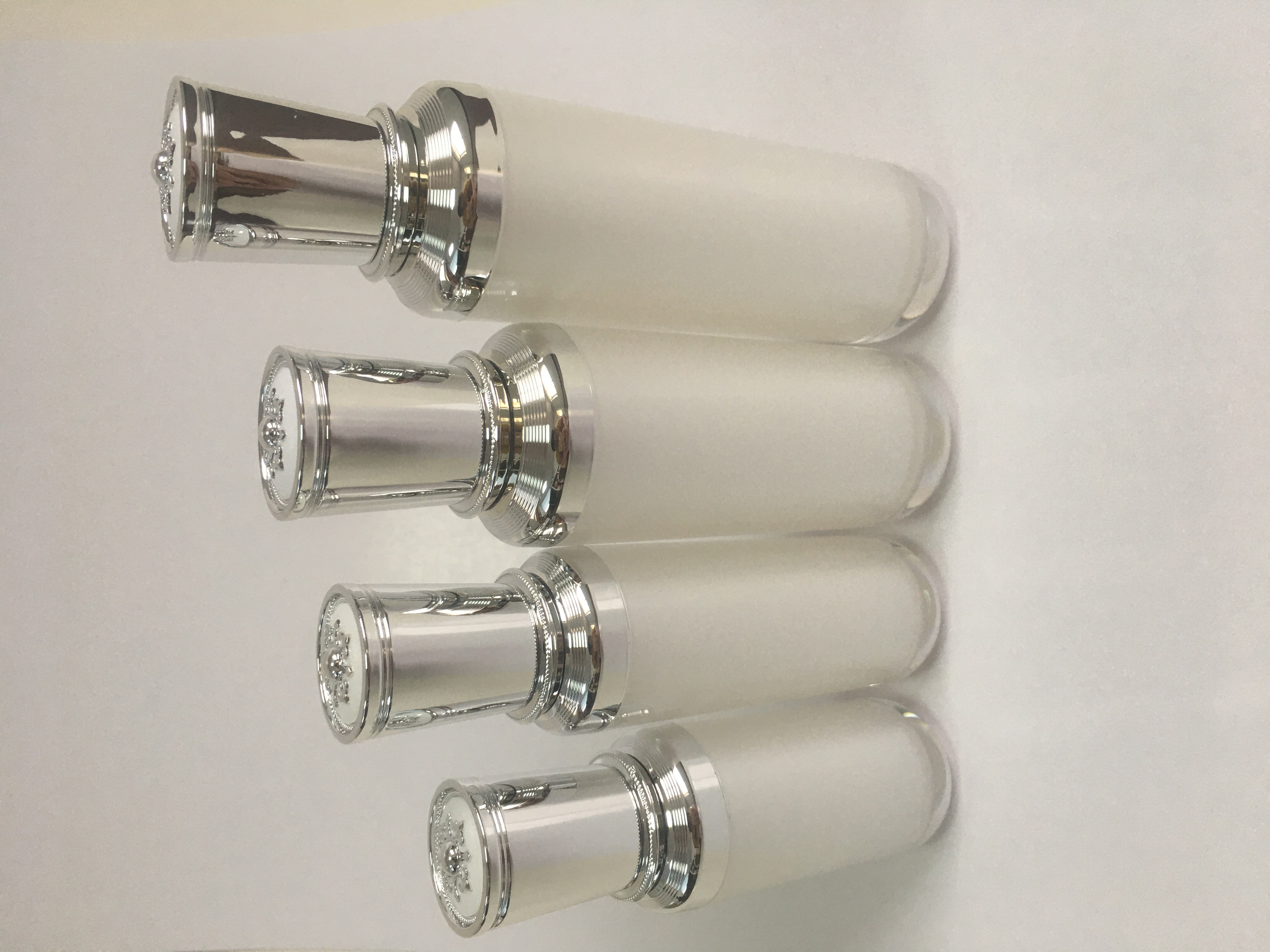 Cosmetic bottle oem lotion bottle 100ml perfume bottle for sale