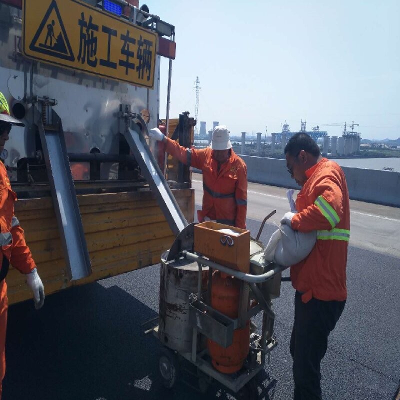 No Wrinkles BS 3262 Thermoplastic Road Marking Paint For Pavement Marking