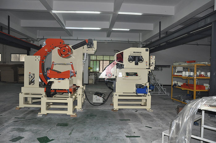 leveling machine