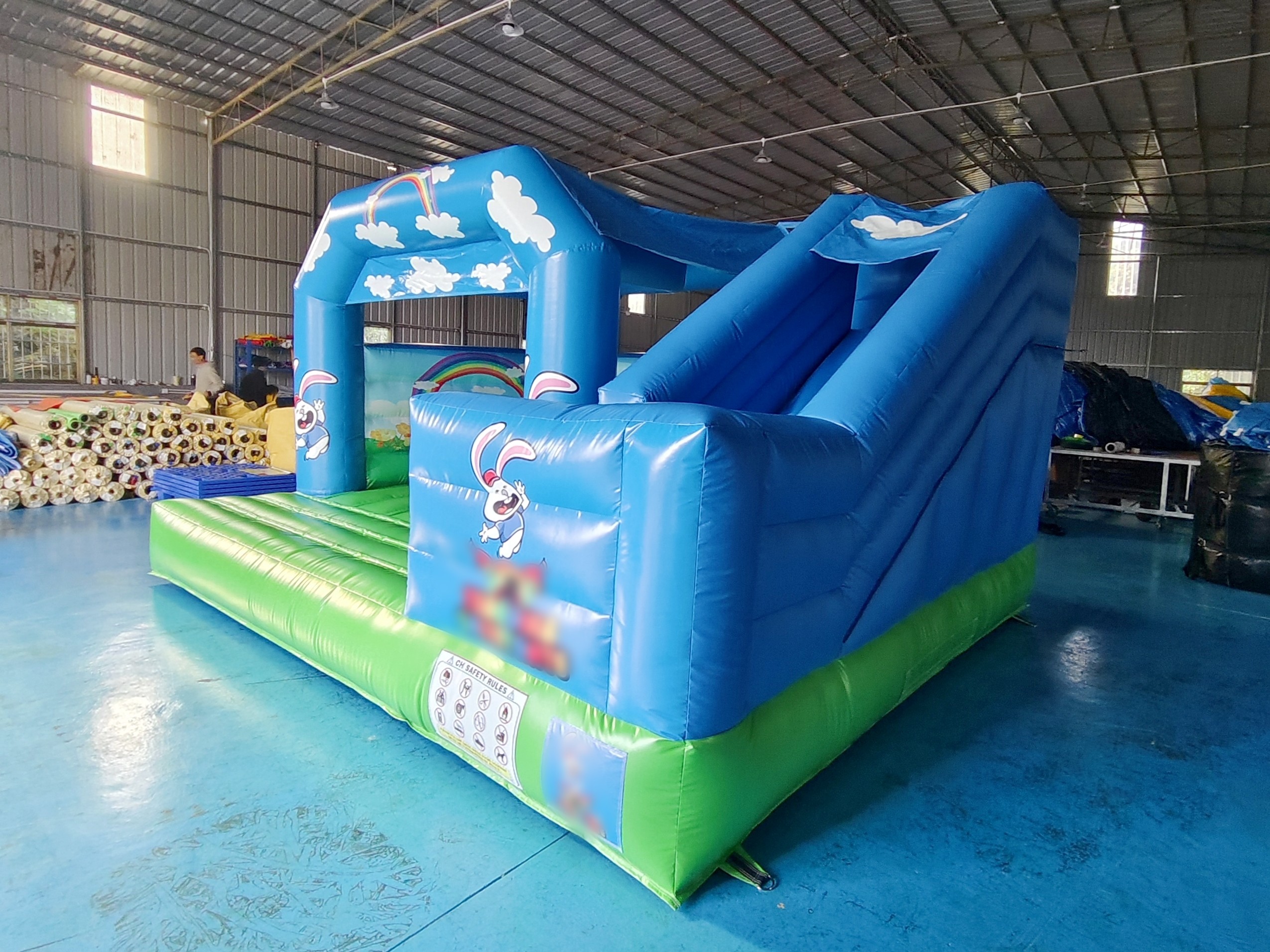 PVC Tarpaulin Inflatable Bounce House With Slide Blue Sky Inflatable Combo For Outdoor Indoor Kids