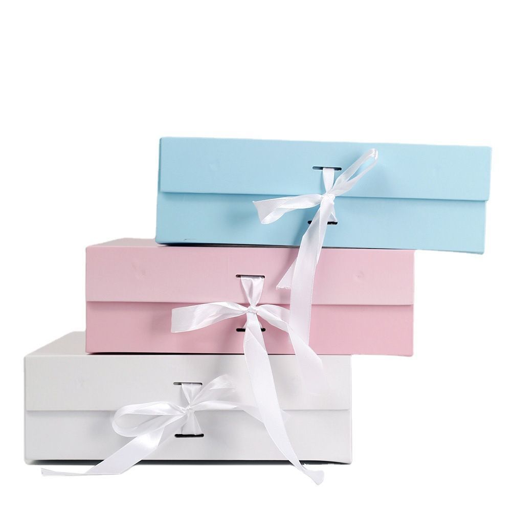 Custom Flat Cardboard Clothes Magnetic Folding Packaging Gift Box